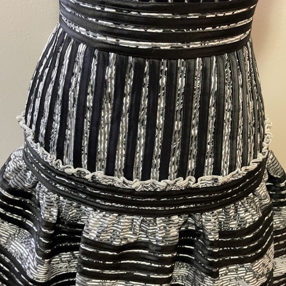 BCBGMaxAzria Black White Strapless Party Dress - Picture 4 of 14